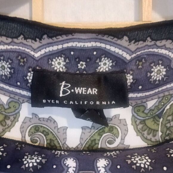 B*Wear Sm Handkerchief Blouse - Picture 5 of 13